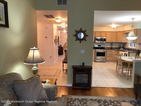 4 Clyde Sq, Jackson, NJ 08527 photo 23