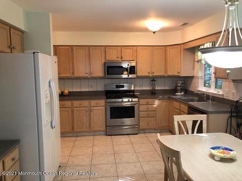4 Clyde Sq, Jackson, NJ 08527 photo 16
