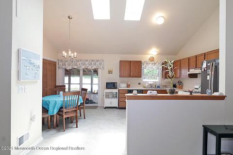 430 7th St, Waretown, NJ 08758 photo 6