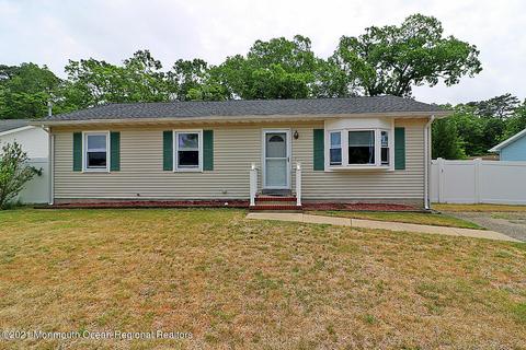 430 7th St, Waretown, NJ 08758 photo 1