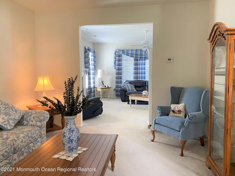 4 Kent Ct, Jackson, NJ 08527 photo 6