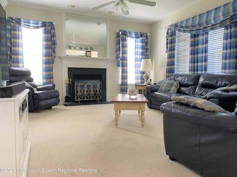 4 Kent Ct, Jackson, NJ 08527 photo 9