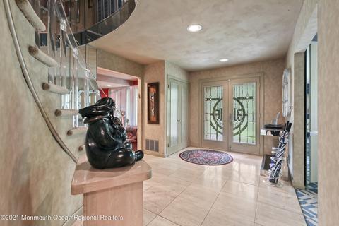 22 Mill Rd, Matawan, NJ 07747 photo 9