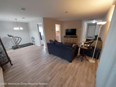 16 Bow Dr, Brick, NJ 08723 photo 8