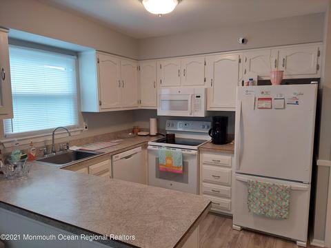 16 Bow Dr, Brick, NJ 08723 photo 22