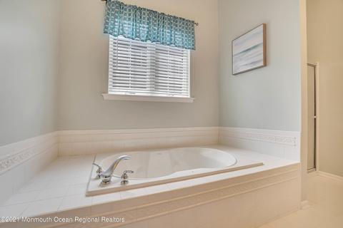 12 Strathmere St, Waretown, NJ 08758 photo 42