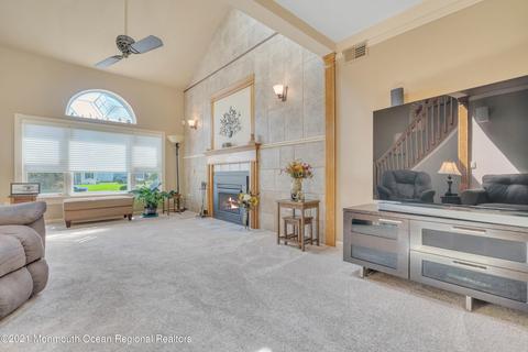 31 Red Maple Dr, Brick, NJ 08724 photo 16