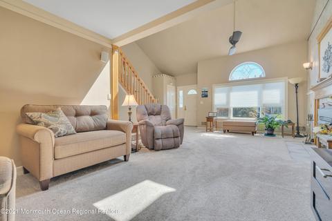 31 Red Maple Dr, Brick, NJ 08724 photo 15