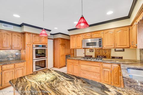9 Ryans Way, Jackson, NJ 08527 photo 23