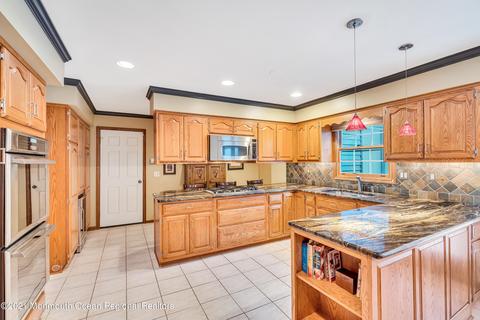 9 Ryans Way, Jackson, NJ 08527 photo 22