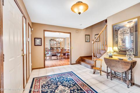 9 Ryans Way, Jackson, NJ 08527 photo 2