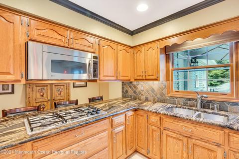 9 Ryans Way, Jackson, NJ 08527 photo 25