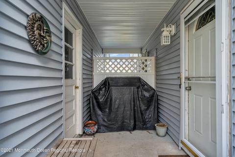 33 Sutton Dr, Brick, NJ 08724 photo 8