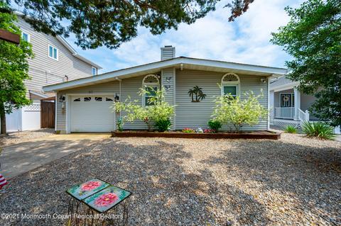 63 E Pampano Dr, Brick, NJ 08723 photo 2