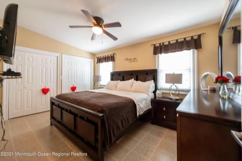 63 E Pampano Dr, Brick, NJ 08723 photo 17