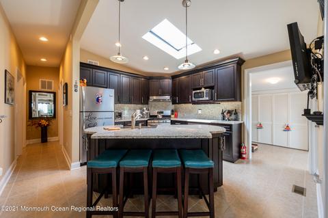 63 E Pampano Dr, Brick, NJ 08723 photo 10