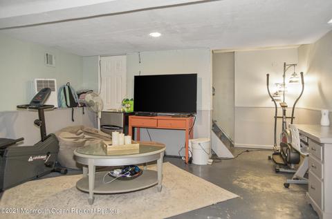 9 Pine Rd, Howell, NJ 07731 photo 21