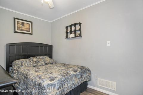 9 Pine Rd, Howell, NJ 07731 photo 11