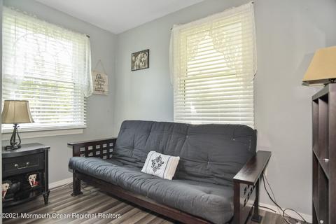 9 Pine Rd, Howell, NJ 07731 photo 10