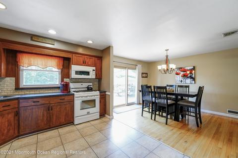 21 Rose Ter, Wayne, NJ 07470 photo 5