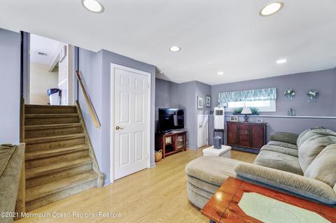 21 Rose Ter, Wayne, NJ 07470 photo 12