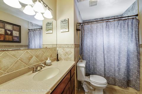 21 Rose Ter, Wayne, NJ 07470 photo 7