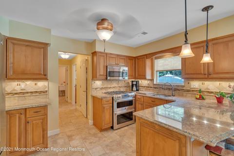 311 Mackenzie Dr, Jackson, NJ 08527 photo 17