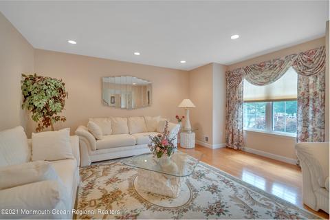 311 Mackenzie Dr, Jackson, NJ 08527 photo 5