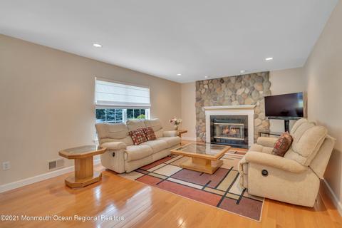 311 Mackenzie Dr, Jackson, NJ 08527 photo 11