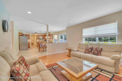 311 Mackenzie Dr, Jackson, NJ 08527 photo 13