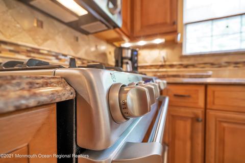 311 Mackenzie Dr, Jackson, NJ 08527 photo 23