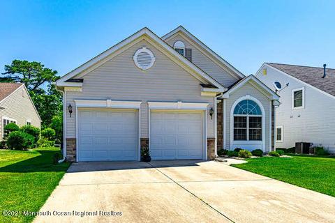 6 Lavallette Ln, Waretown, NJ 08758 photo 3