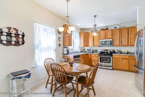 6 Lavallette Ln, Waretown, NJ 08758 photo 17