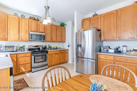 6 Lavallette Ln, Waretown, NJ 08758 photo 18