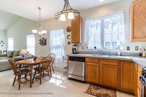 6 Lavallette Ln, Waretown, NJ 08758 photo 14