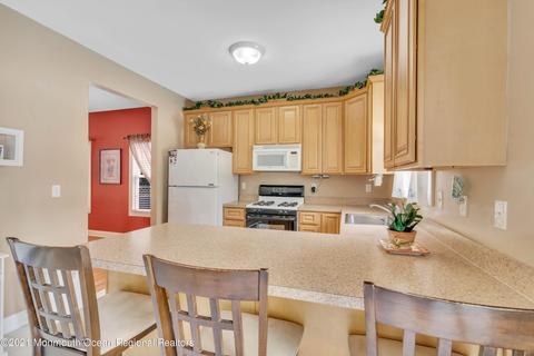 702 Leanne Ct, Forked River, NJ 08731 photo 12