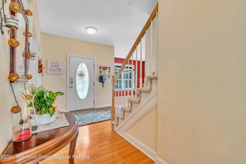 702 Leanne Ct, Forked River, NJ 08731 photo 5