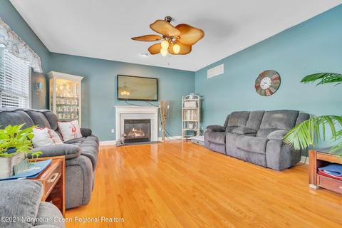 702 Leanne Ct, Forked River, NJ 08731 photo 14