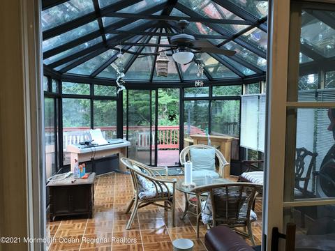 3 Hampton Ct, Matawan, NJ 07747 photo 3