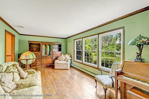 100 Bertron Rd, Flemington, NJ 08822 photo 5