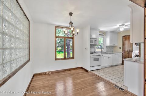 127 Stephan Rd, Brick, NJ 08724 photo 8