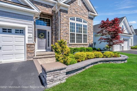 203 Arborridge Dr, Forked River, NJ 08731 photo 2