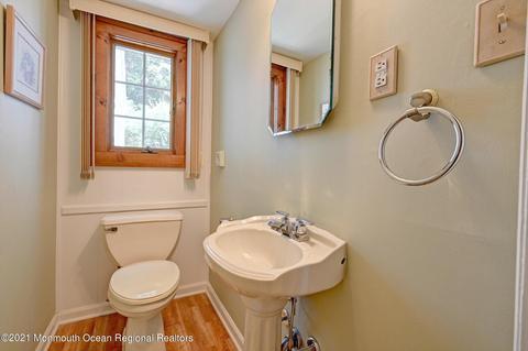 34 Danemar Dr, Matawan, NJ 07747 photo 17
