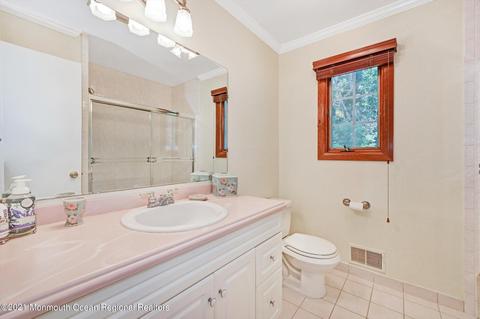 34 Danemar Dr, Matawan, NJ 07747 photo 21