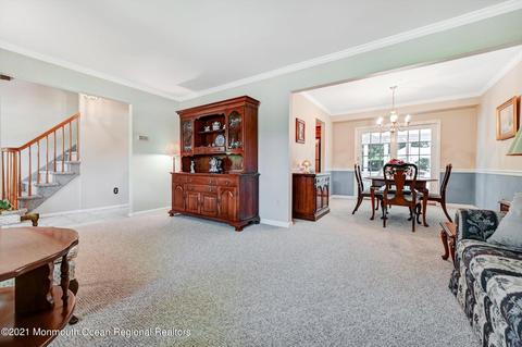 34 Danemar Dr, Matawan, NJ 07747 photo 5