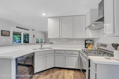 16 River Edge Dr, Jackson, NJ 08527 photo 23