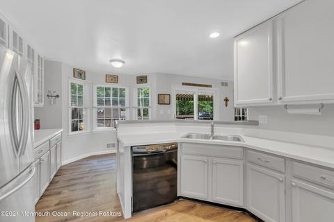 16 River Edge Dr, Jackson, NJ 08527 photo 11