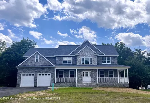 93 Gordons Corner Rd, Manalapan, NJ 07726