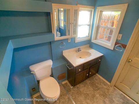 23 Maple St, Waretown, NJ 08758 photo 11