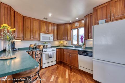 22 Lagoon Dr E, Brick, NJ 08723 photo 6